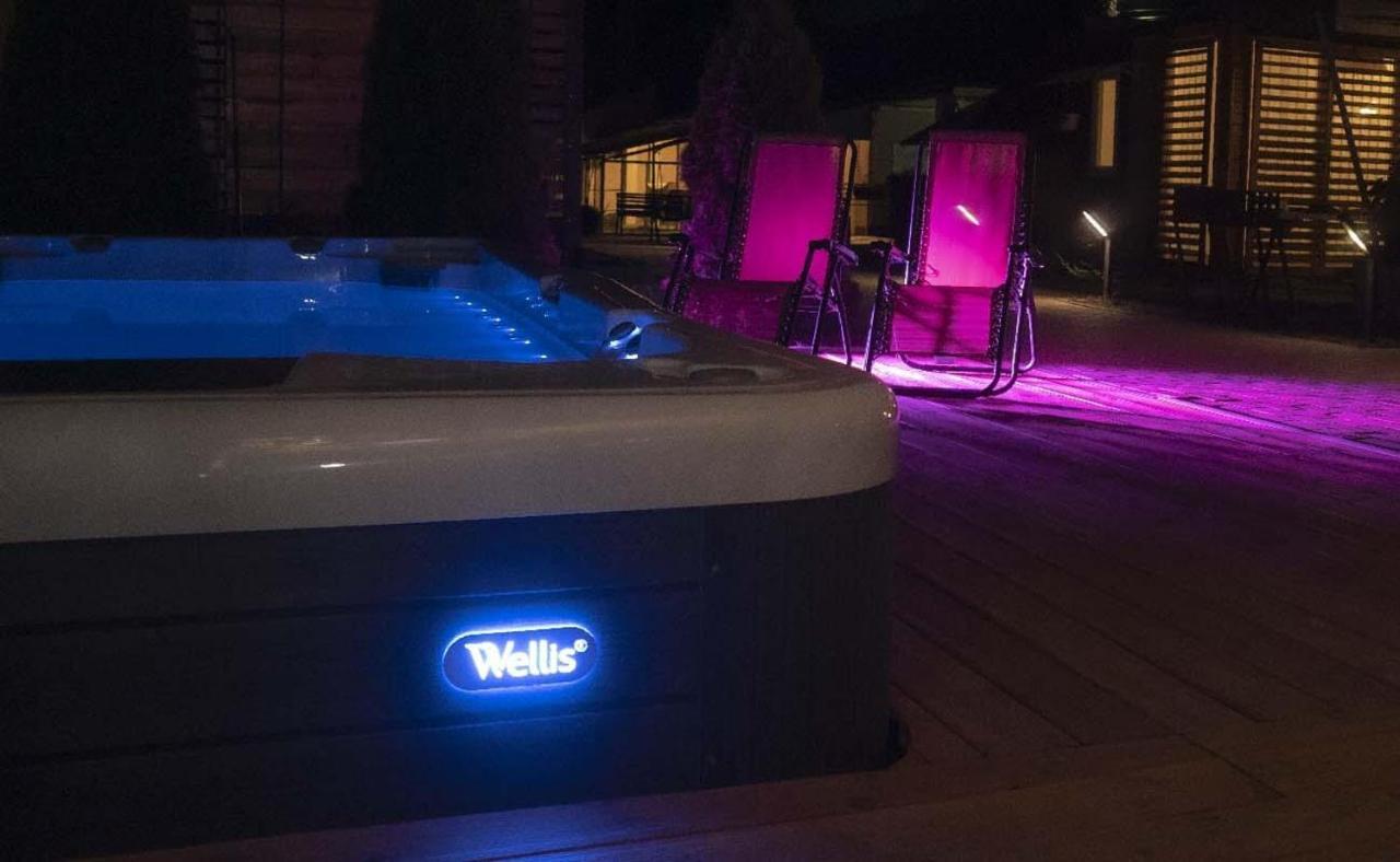 Green Corner Wellness Püspökladány Eksteriør billede